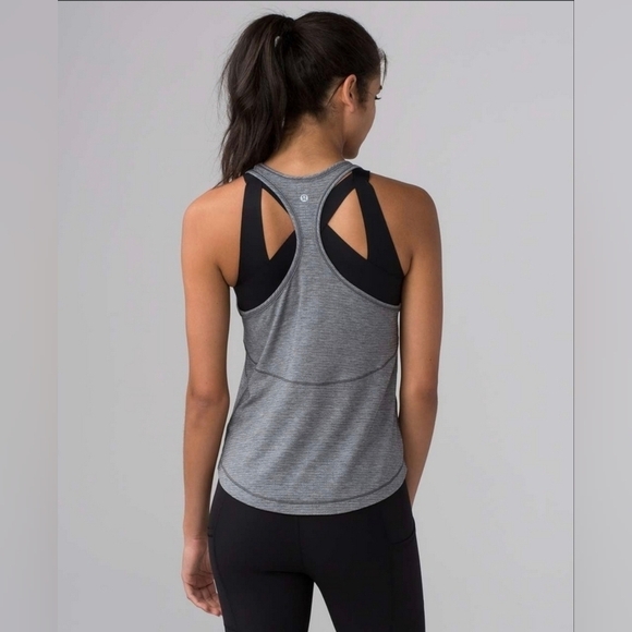 Lululemon Long Distance Tank – Heathered Black Size 6 - Picture 2 of 7